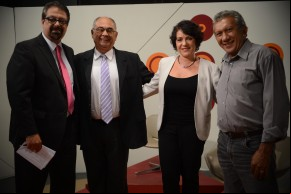 Especialistas analisam as políticas de saúde brasileiras para prevenção, diagnóstico e tratamento da Aids